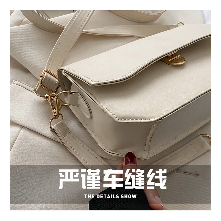 Túi Đeo Vai Hình Vuông Cỡ Nhỏ Phối Dây Xích Thiết Kế Đơn Giản Thời Trang Mùa Hè 2022