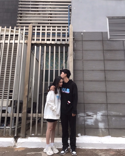 Áo Hoodie Basic TCLB Signature | BigBuy360 - bigbuy360.vn