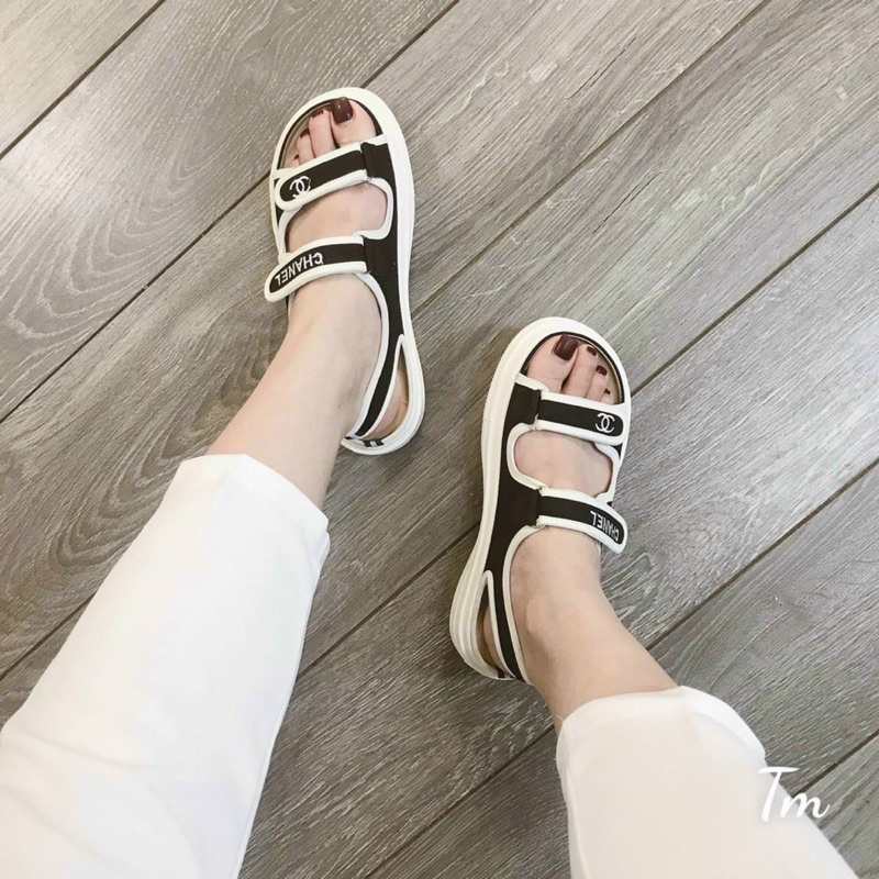 Dép quai hậu nhiều màu êm chân đế cao 2cm hót nhất năm nay 2022