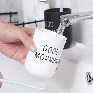 PP Plastic Material Toothbrush Holder Portable Travel Pack