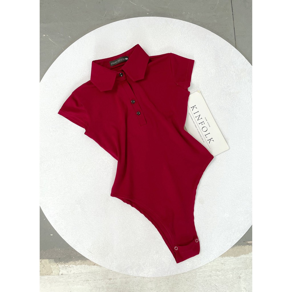 Áo bodysuit KATE cổ đức cộc tay CECCI màu đỏ đô quyến rũ | BigBuy360 - bigbuy360.vn