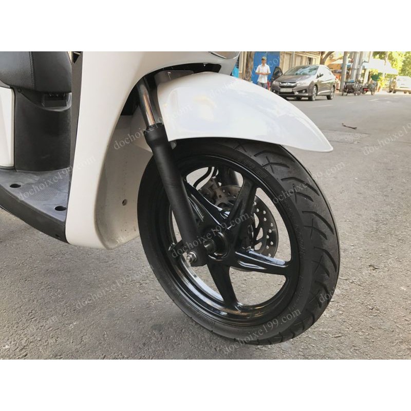 Dàn áo from Sh Ý full nguyên khối trang trí cho SHVN 2017 - 2019