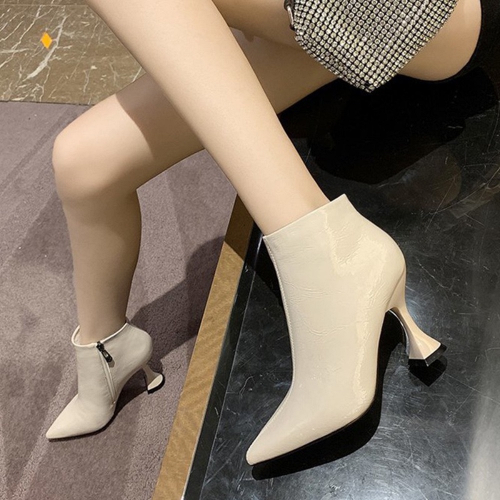 Giày MWC 9108 - Boots Lửng Gót 7p Thời Trang Trẻ Trung Sang Chảnh