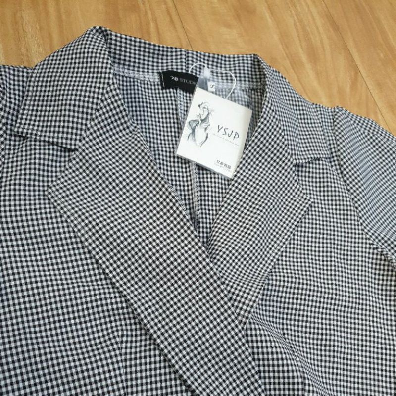 Thanh lý  set vest caro croptop hình thật