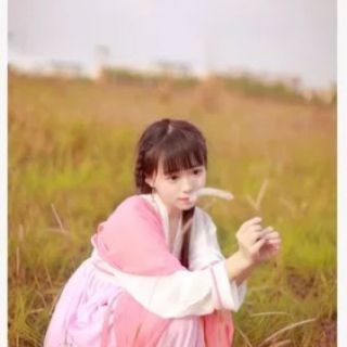 Hán phục đơn giản