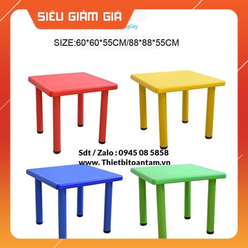 COMBO 1 Bàn nhập khẩu + 1 Ghế nhựa đúc trẻ em