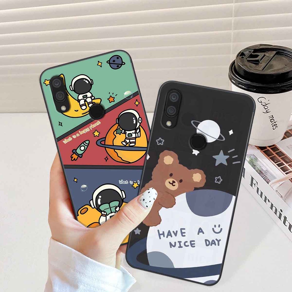 Ốp Xiaomi Redmi 7 in hình vũ trụ, phi hành gia bầu trời cute dễ thương
