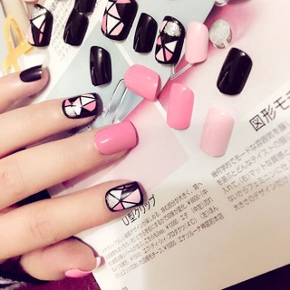 Set Móng Tay Giả Mã D56
