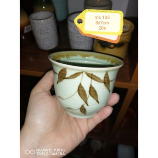 Gốm Nhật Bản  :  Cốc men ngọc trúc