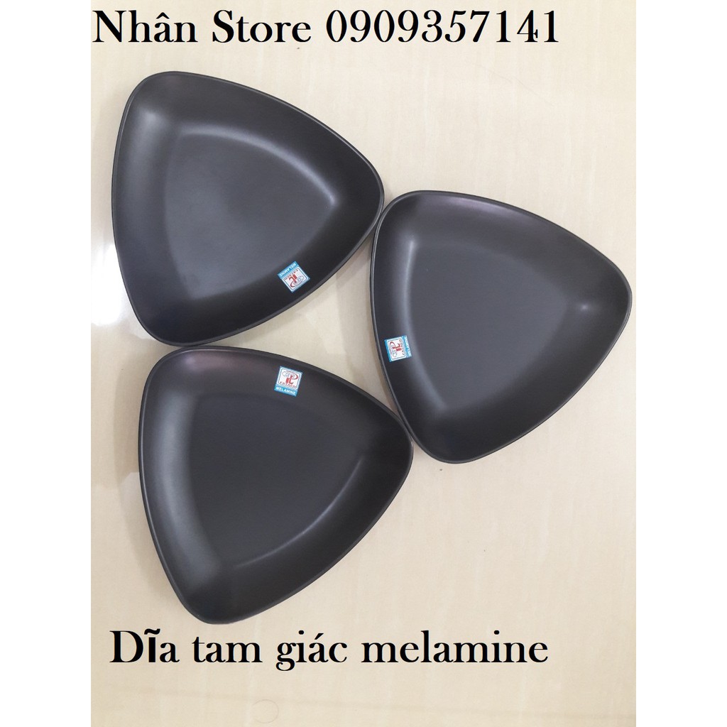 Dĩa tam giác Melamine màu đen nhám đơn giản sang trọng tinh tế MS07