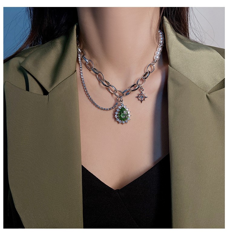 Vòng cổ màu ngọc lục bảo thời trang sang trọng 22870