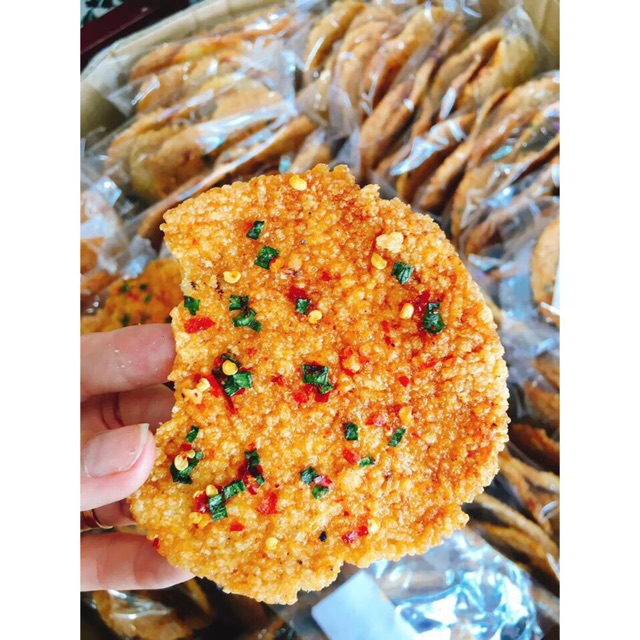 Cơm cháy chiên mắm hành ớt gói 3 miếng như hình