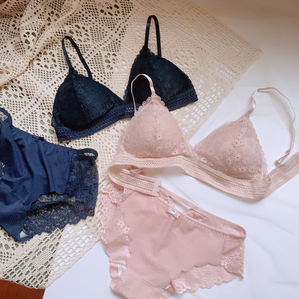 Bộ đồ lót ren không gọng (kèm mút mỏng) cao cấp sexy hoa mai | BigBuy360 - bigbuy360.vn
