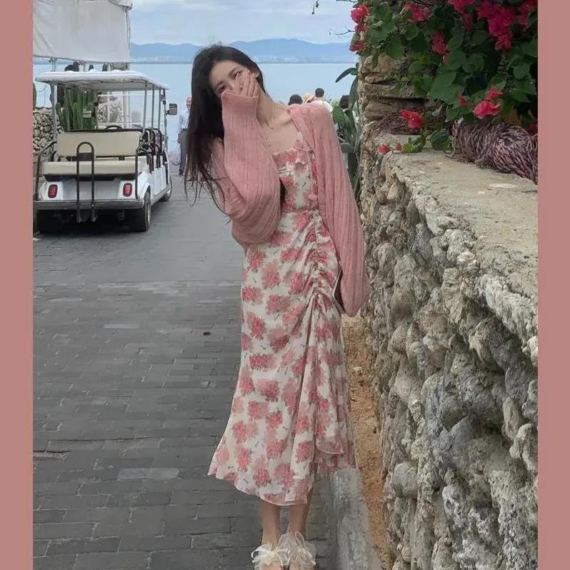 Bộ Áo sweater Dệt Kim Dáng Ôm Phối Chân Váy Yếm Dài Ôm Eo Dễ Thương Cho Nữ