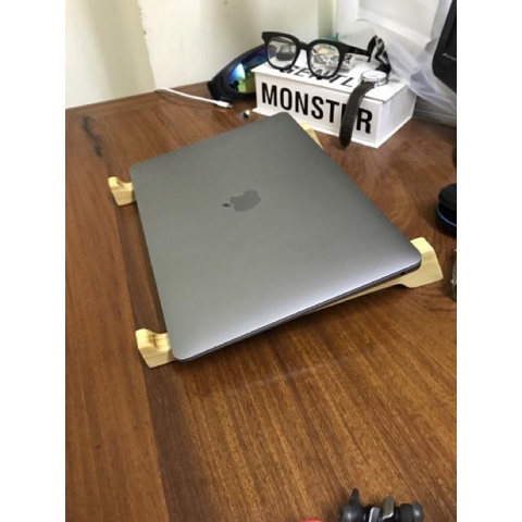 [MIỄN PHÍ KHẮC TÊN] Kê Tản Nhiệt Laptop Gỗ Thông - Khắc Lazer Theo Yêu Cầu | BigBuy360 - bigbuy360.vn