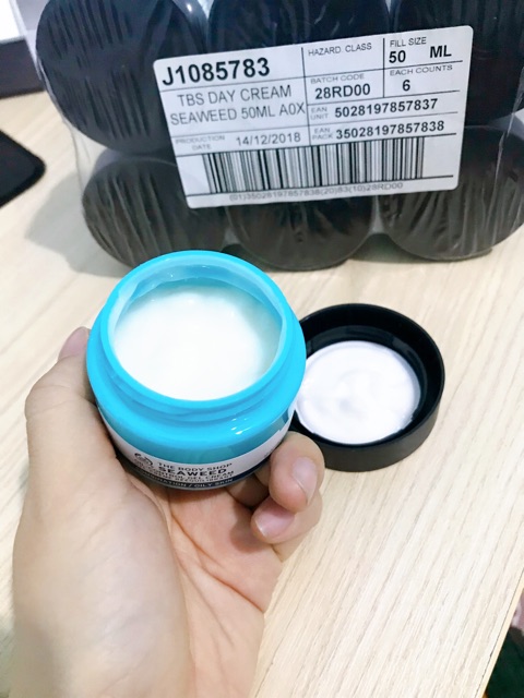 Gel Kiểm Soát Bã Nhờn, Cung Cấp Dưỡng Chất Suốt Cả Ngày TheBodyShop Seaweed Oil-Control Gel Cream 50ml | BigBuy360 - bigbuy360.vn