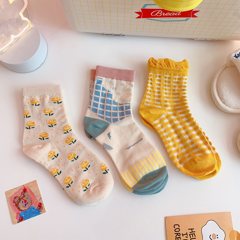 Vớ ống Nhật Bản thời trang thu đông dễ phối trang phục | BigBuy360 - bigbuy360.vn