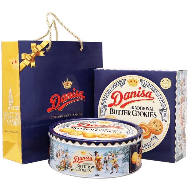 BÁNH QUY BƠ DANISA 681g hộp thiếc kèm túi giấy date mới