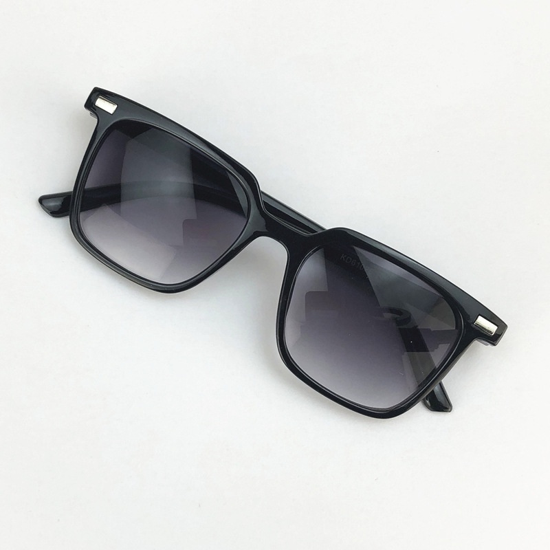 Kính Mát Màu Đen Chống Tia uv Thời Trang 2022 Cho Bé