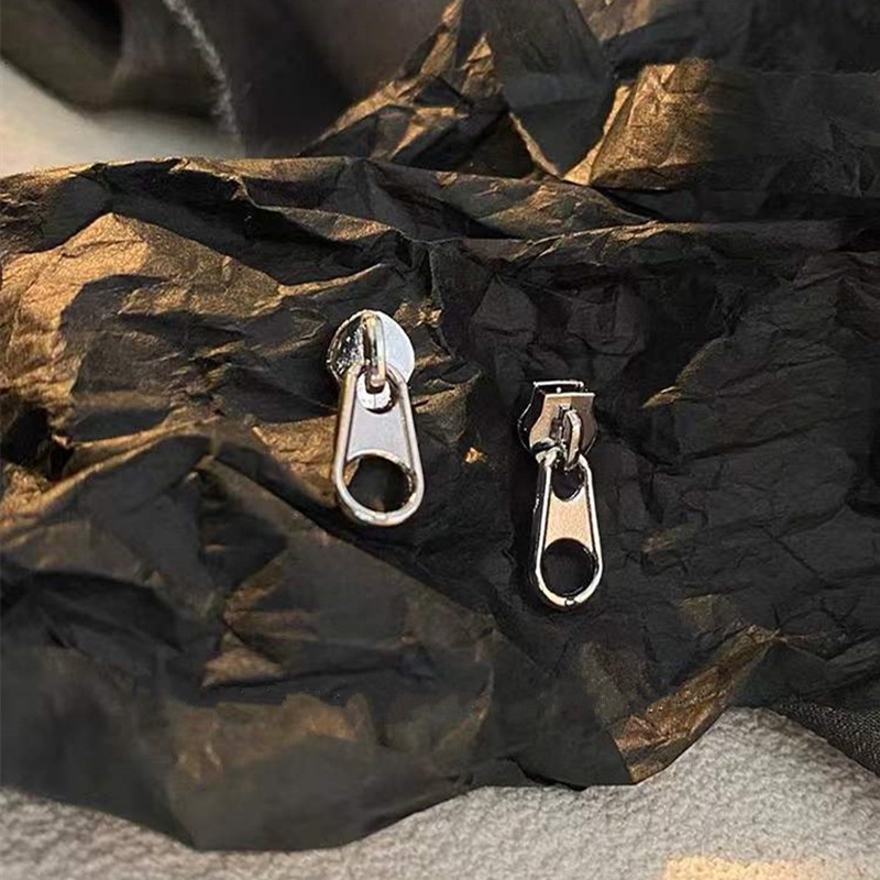 [Augustcloth | AugustJewelry] Bông tai/ Hoa tai hợp kim khóa áo phong cách Hàn Quốc