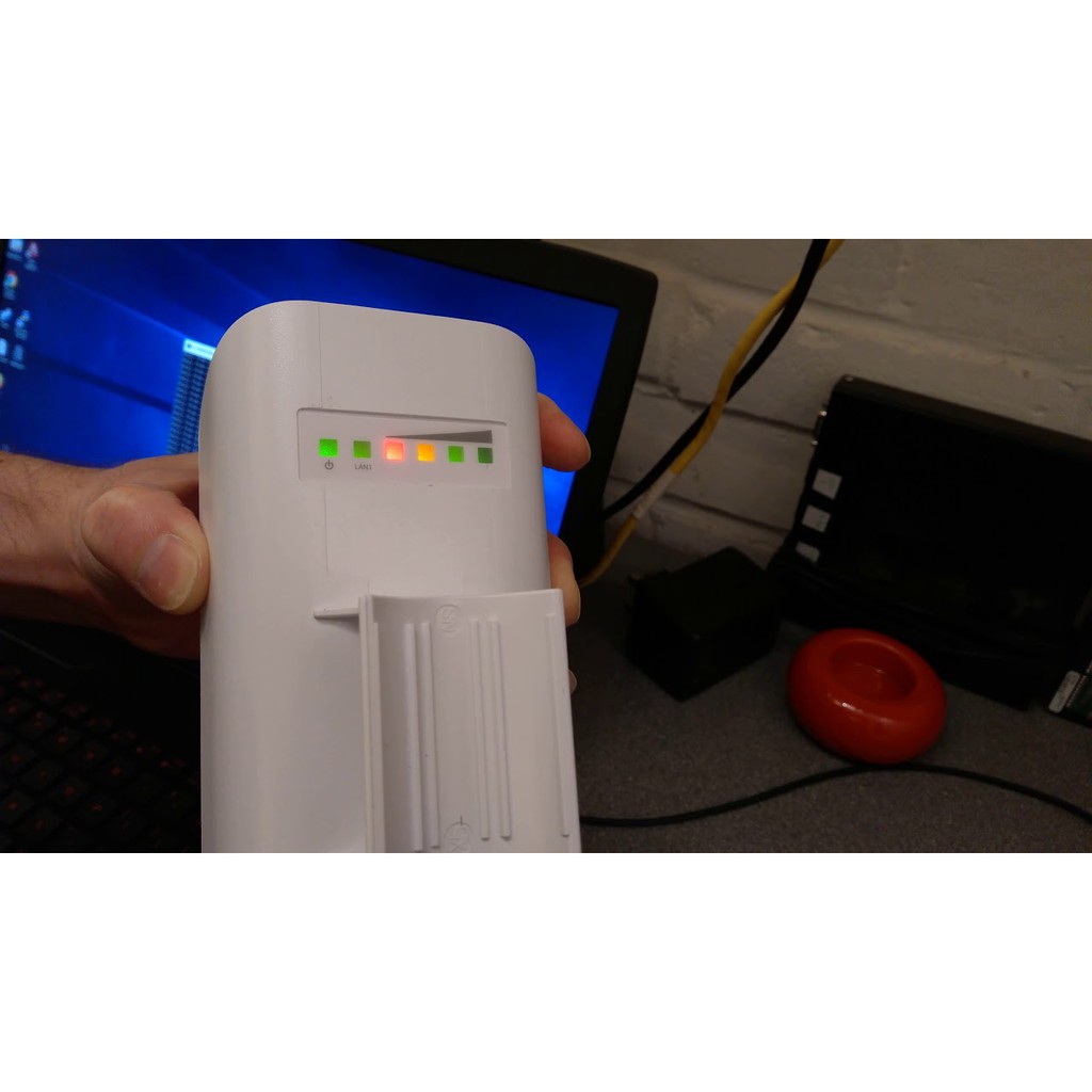 [Chính hãng Ubiquiti ] Thiết bị truyền sóng WIFI tầm xa AirMax Nanostation Loco M2- SUBtel | BigBuy360 - bigbuy360.vn