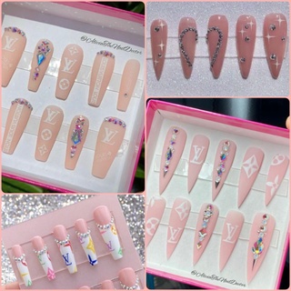 Nail Box trang trí chữ các thương hiệu nổi tiếng phom móng chuẩn xịn tặng kèm keo dán móng