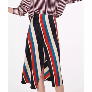 Váy kẻ sọc nhiều màu zara TQXK