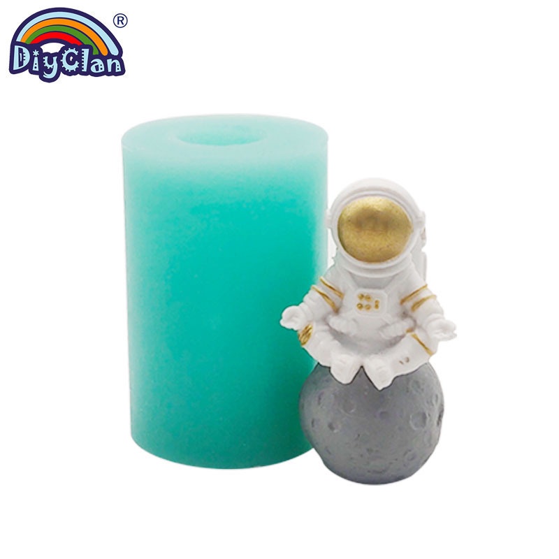 Khuôn Silicone Tạo Hình Phi Hành Gia Hoạt Hình 3D DIY
