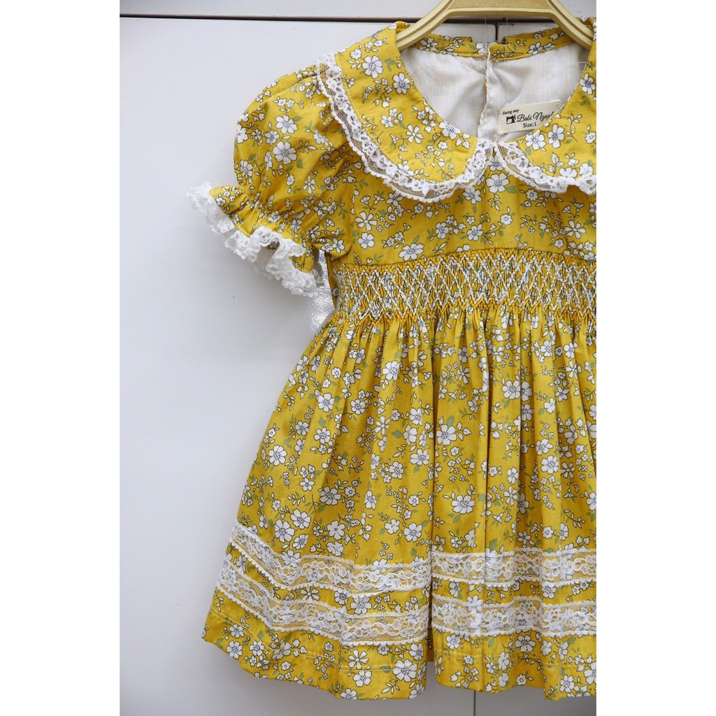 ĐẦM SMOCK TIỂU THƯ VÀNG