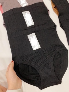 Quần lót gen bụng