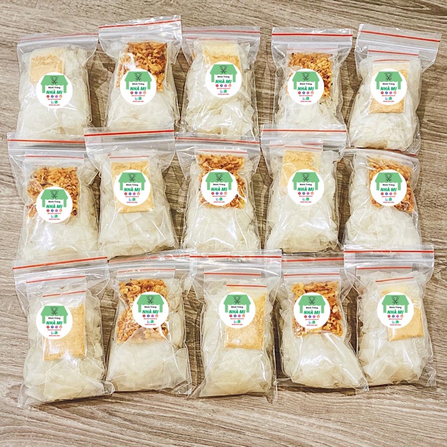 Bánh tráng phơi sương muối nhuyễn nhà làm + topping