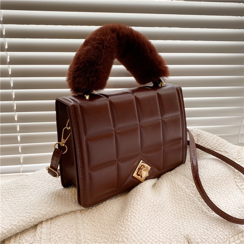 Túi đeo chéo thời trang Hàn cho nữ 2021