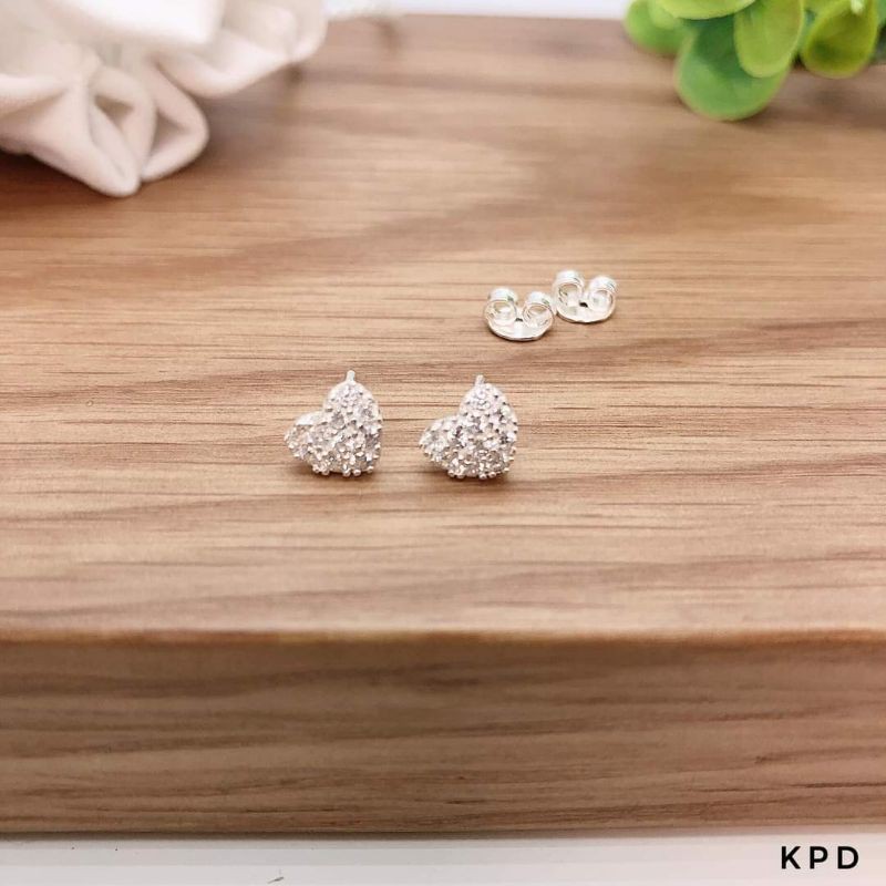 Những Mẫu Bông Tai Bạc Nụ Đá Silver Kiểu Dáng Sang Trọng