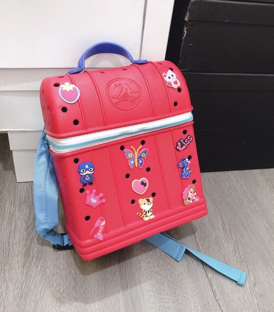 Siêu phẩm balo crocs siêu nhẹ siêu đáng yêu cho các bé