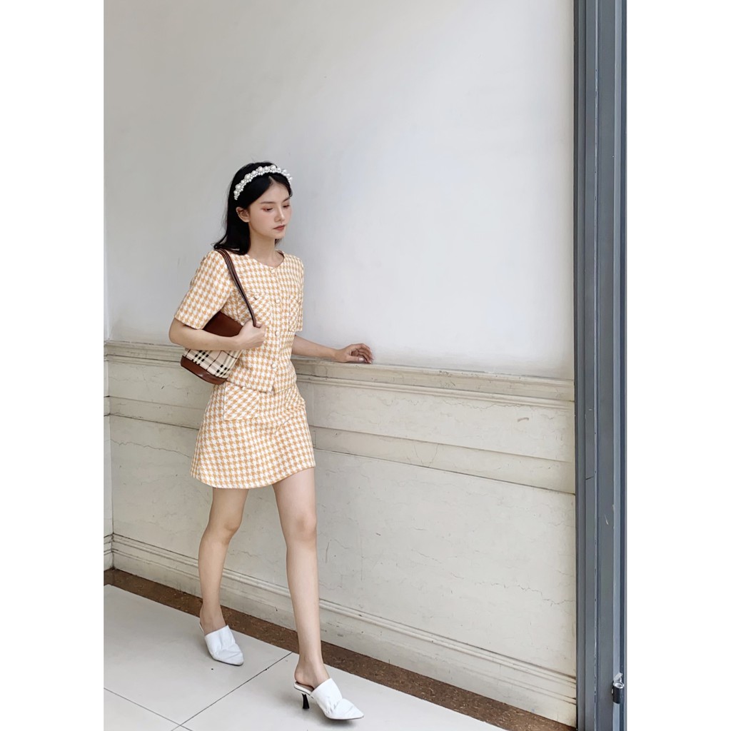 [Mã WABRHI5 giảm 15% đơn 599K] TUBYCATU | Váy bố ziczac vàng 2 túi | BigBuy360 - bigbuy360.vn