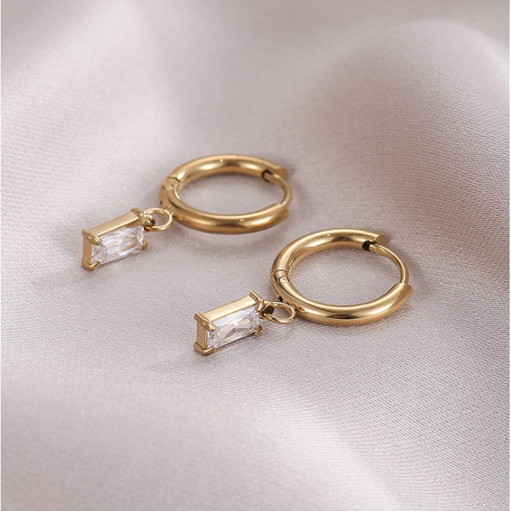 Bông Tai Khoen Tròn Tòn Ten Đá Nhân Tạo Nhiều Màu Titan Ko Han Rỉ TT 4352