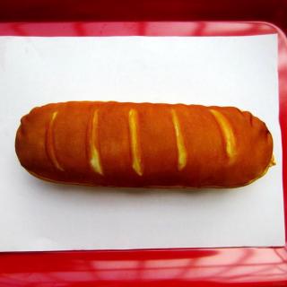 Ví đựng bút hình bánh mì
