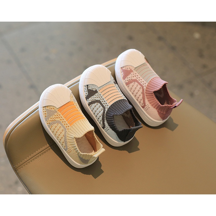 Giày chun họa tiết êm mềm cho bé trai và bé gái size 21-32