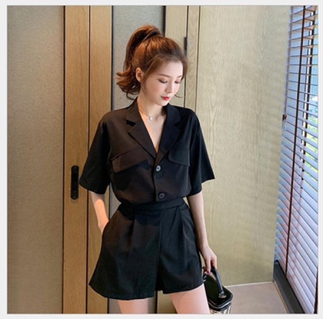 Sét áo cổ vest + quần short nữ