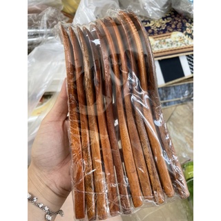 Vá xới cơm bằng gỗ