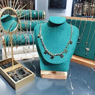 Dây chuyền titan Lv mạ vàng