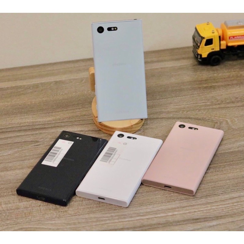 [LỖI 1 ĐỔI 1] Điện thoại Sony X compact ! Nhỏ gọn ! Chống nước IP68, ram 3Gb 32Gb, Android 8.0, Pin trâu 2700! | BigBuy360 - bigbuy360.vn