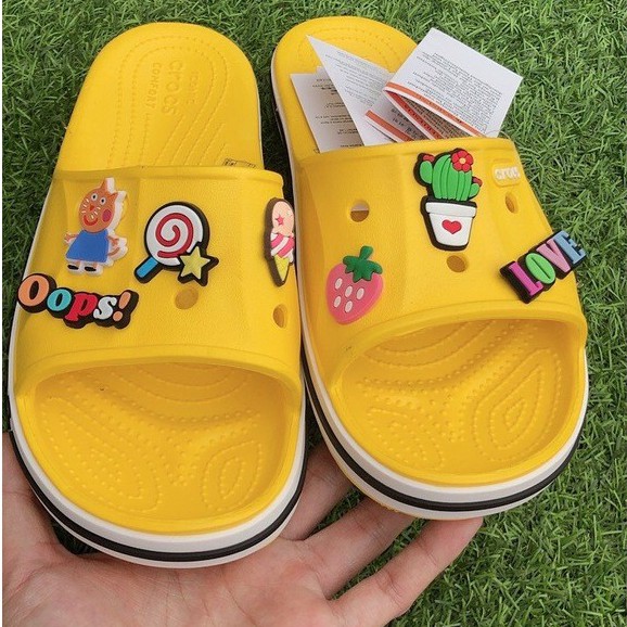 Dép lê cross baya nữ quai ngang màu vàng full box tặng 12 siticker cross gắn dép Cờ rốc