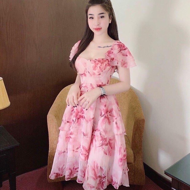 Đầm cổ vuông hoạ tiết hoa