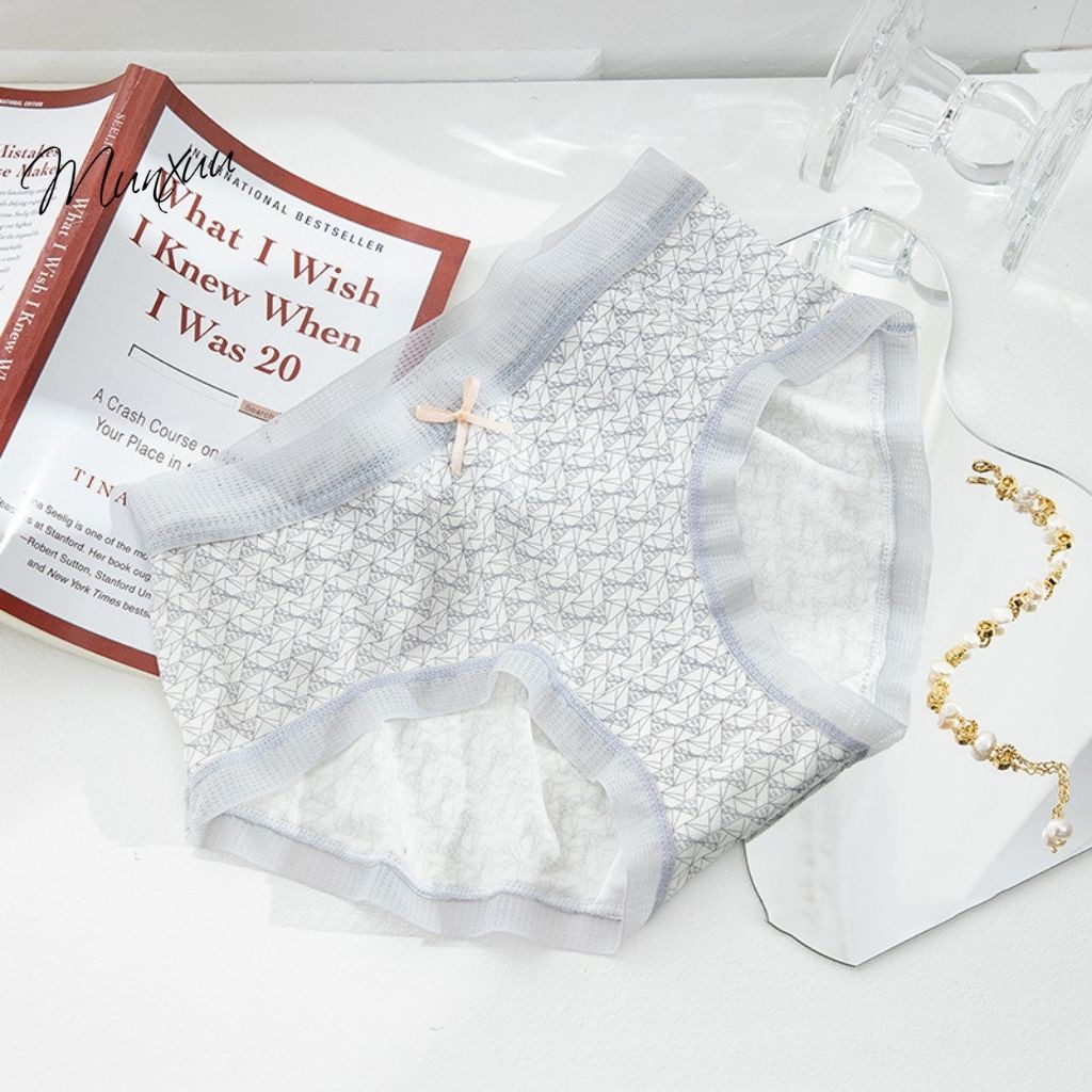 Quần lót nữ Cotton MUNXUU phối ren họa tiết trẻ trung, chất liệu co dãn mềm mại kháng khuẩn - QC74
