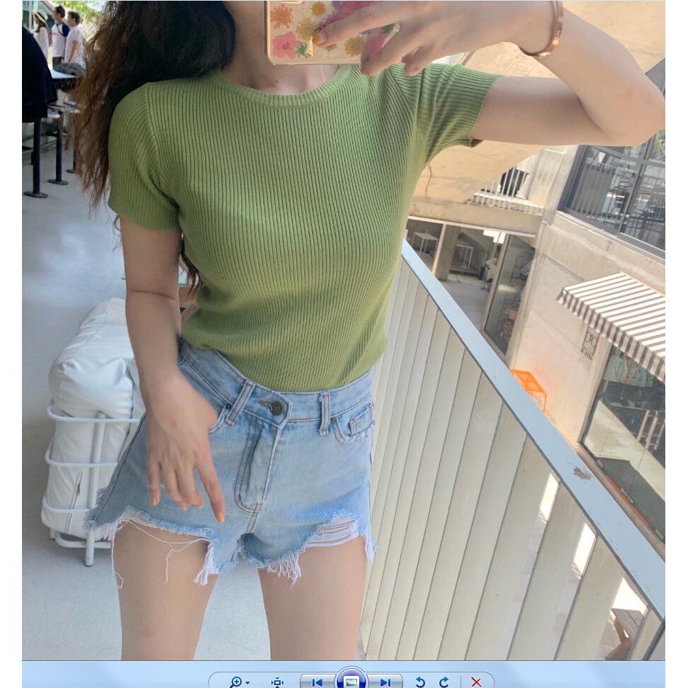 Áo thun nữ ngắn tay phong cách Hàn Quốc trẻ trung | BigBuy360 - bigbuy360.vn