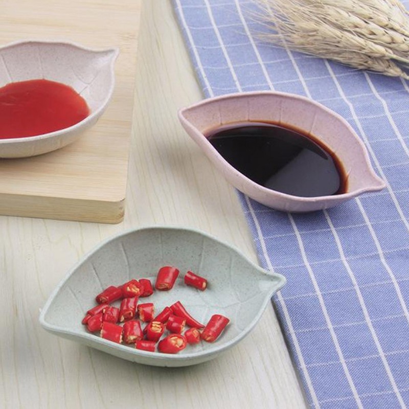 Bát Đựng Nước Chấm Hình Chiếc Lá Bằng Chất Liệu Rơm Lúa Mì