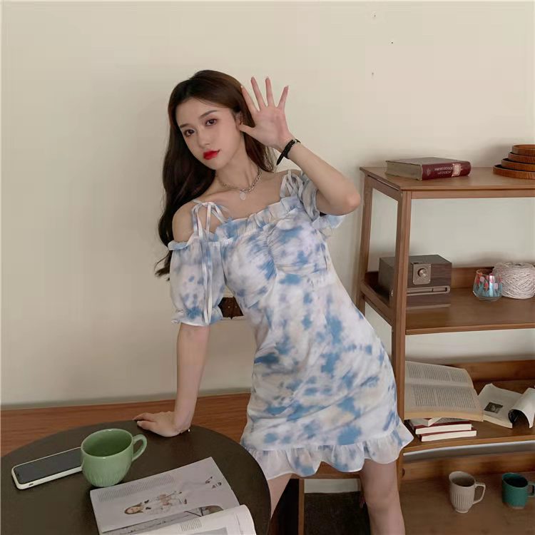 Váy hoa tay ngắn kiểu xếp ly thời trang hè 2021 sành điệu cho nữ | BigBuy360 - bigbuy360.vn