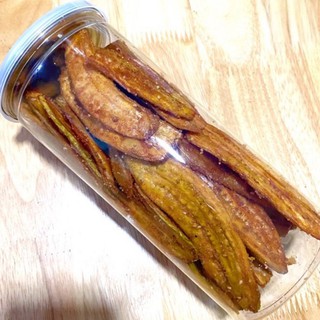 LON 250g CHUỐI SẤY MÈ GỪNG