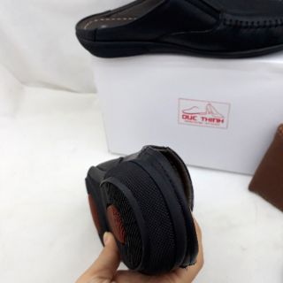 Giày hở gót nam